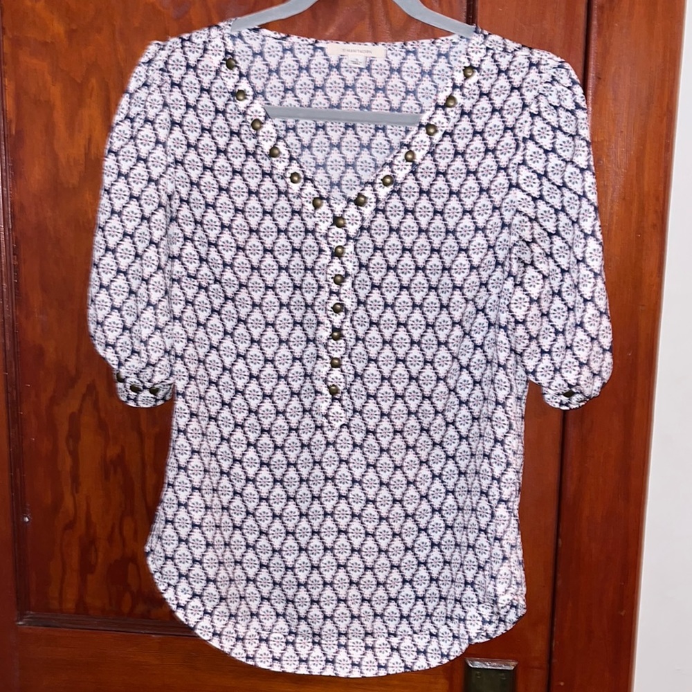 Small, blouse with blue and red pattern